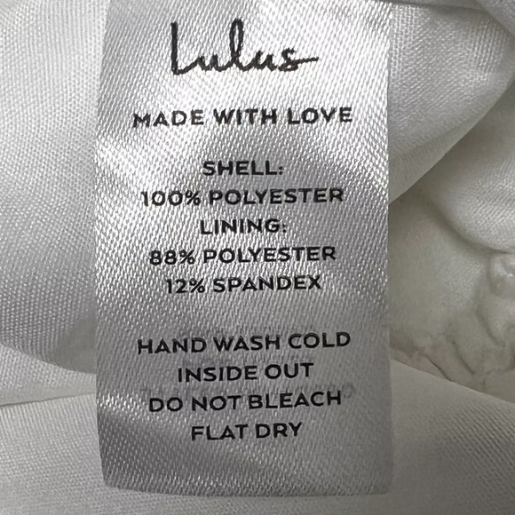 NWT Lulu's Lovely As Can Be White Satin Surplice Jumpuit XL X-Large Pants - Picture 16 of 16